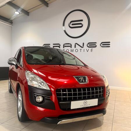 PEUGEOT 3008 1.6 e-HDi Allure